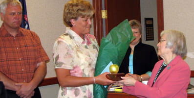 Jane M. Schmitt Receives 2006 Gikas Award