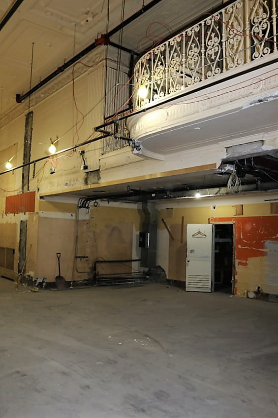 Suite L-325