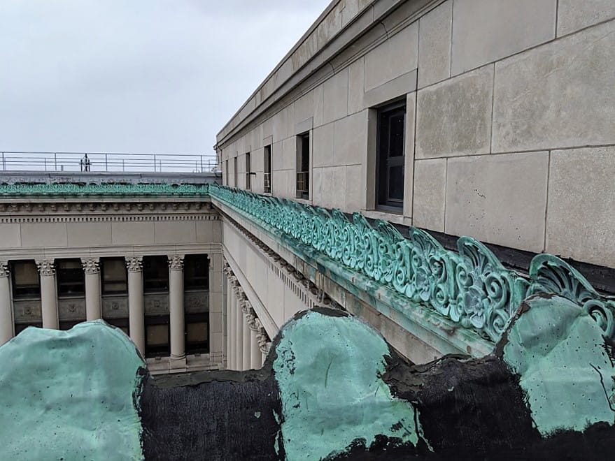 Cadillac Place - roof