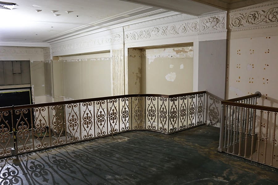 Cadillac Place suite L-475