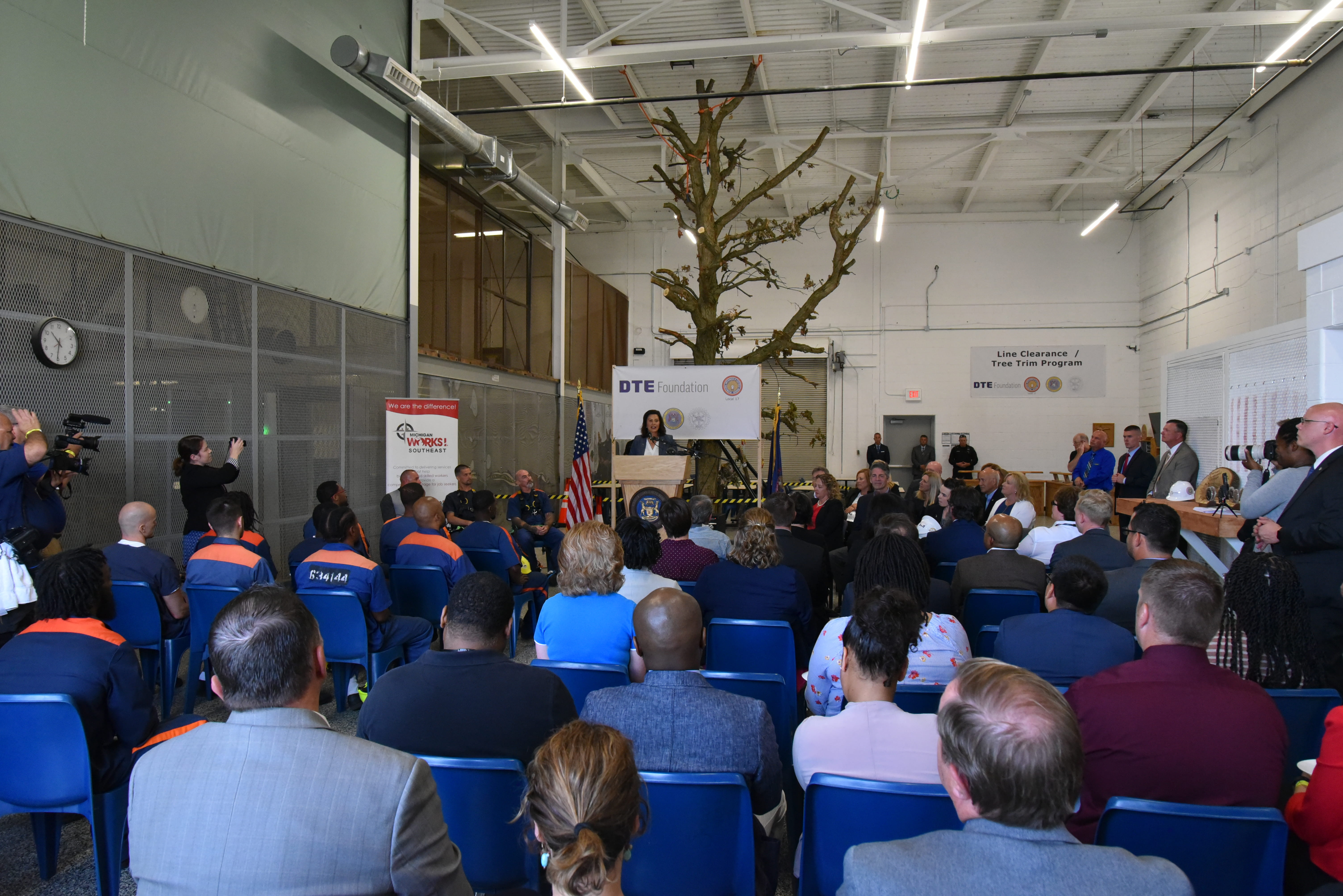 Photo of Governor Whitmer speaking to an audience. 