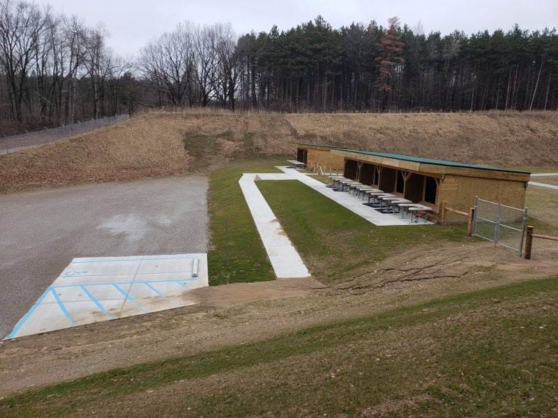 Overview of parking lot and shooting stations at Lapeer Shooting Range