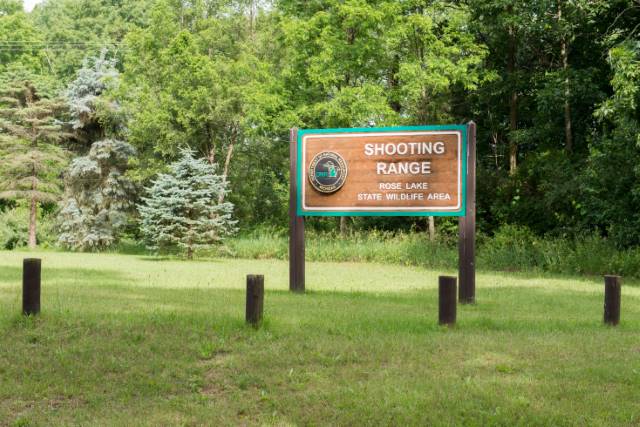 Rose Lake Shooting Range sign