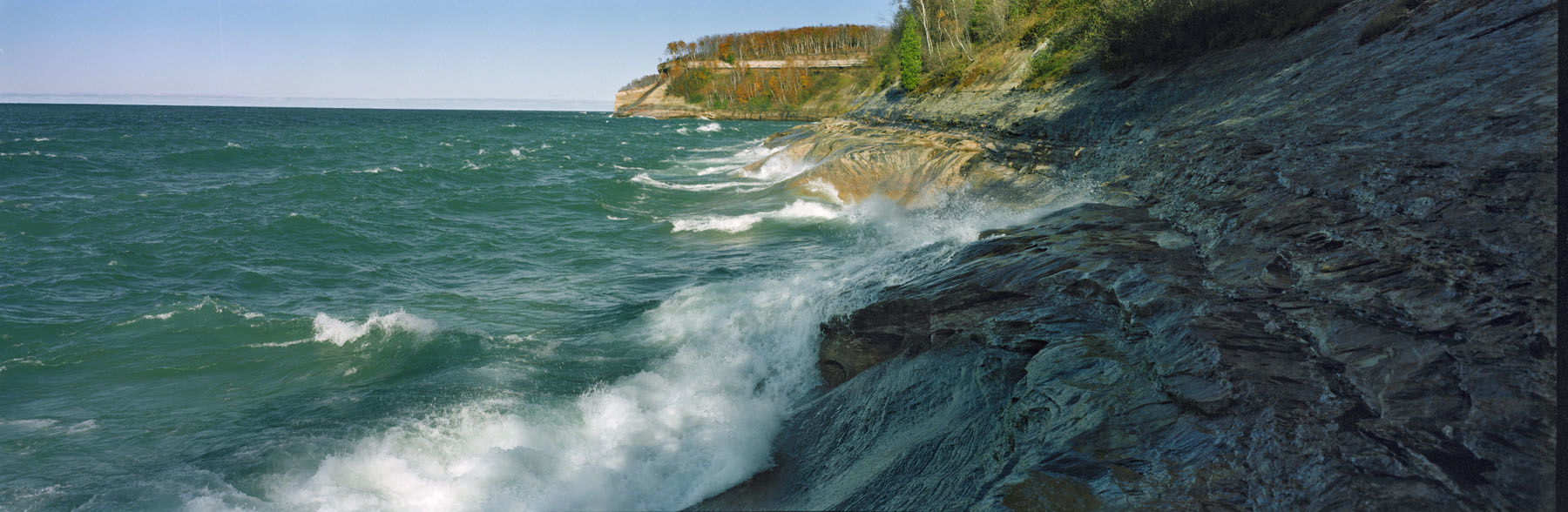 image of beach lakeshore and waves in Pictured Rocks National Lakeshore