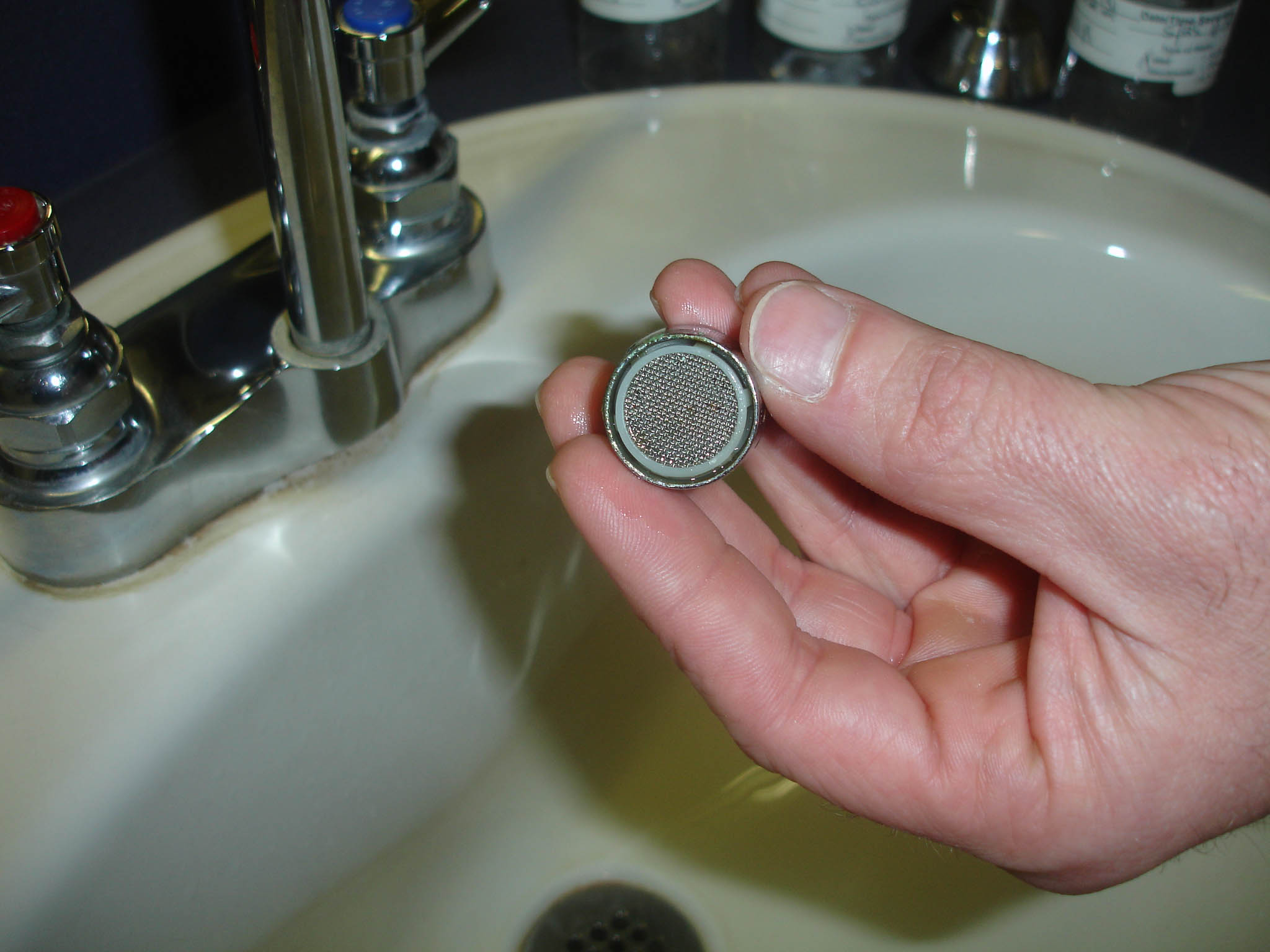 person doing an aerator check
