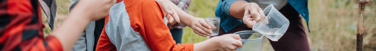Water experiment with kids and and adult