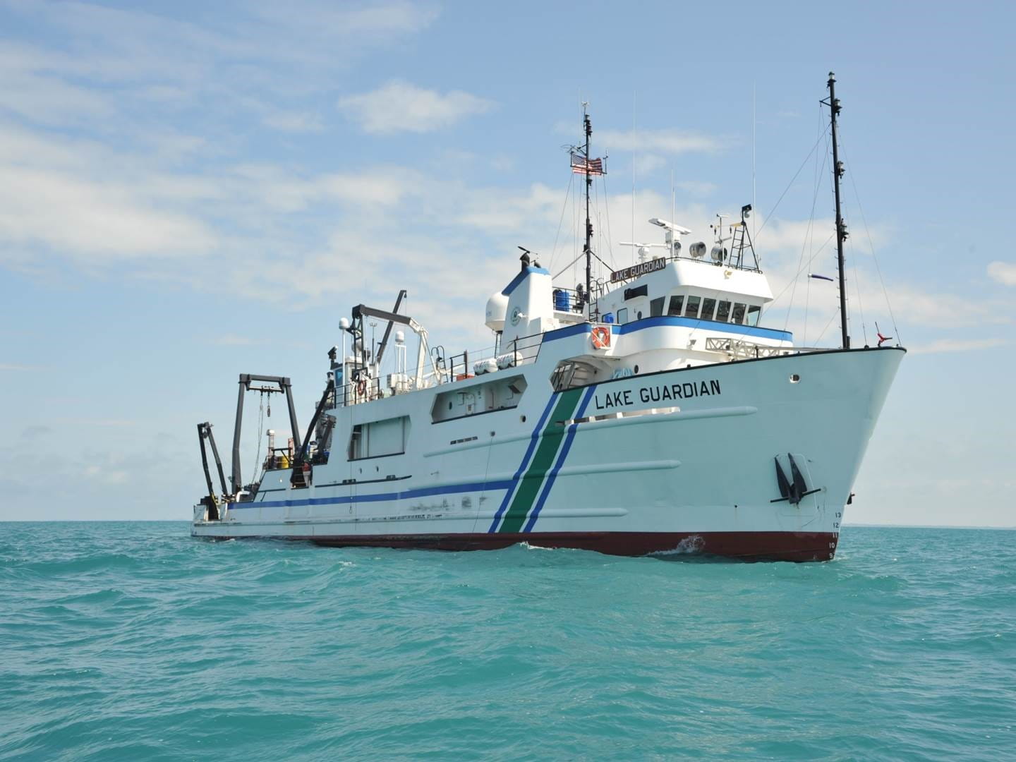 The U.S. Environmental Protection Agency’s Lake Guardian supports Cooperative Science and Monitoring Initiative research in Lake Michigan. Photo courtesy of the EPA.