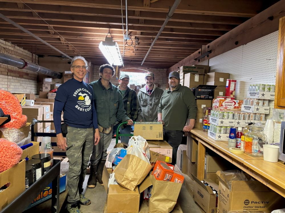 EGLE Vets organize fourth annual cleanup of the Michigan Veteran Homes at Grand Rapids cemetery, add collection for food bank