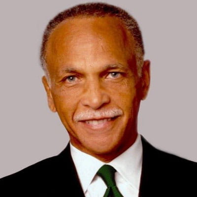 Head shot photo of Dr. Wayne Watson.
