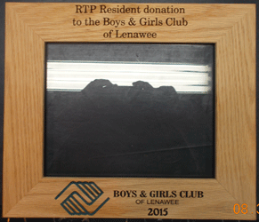 Wooden Pic Frame-License Plate-2015
