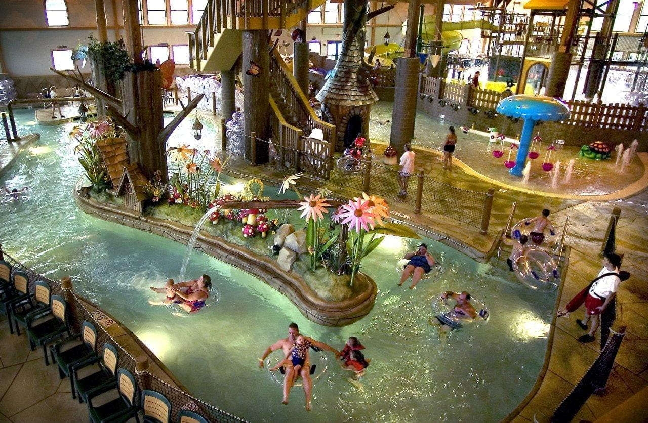 Snyder Governor Commends Zehnder s For Hotel Water Park Expansion In