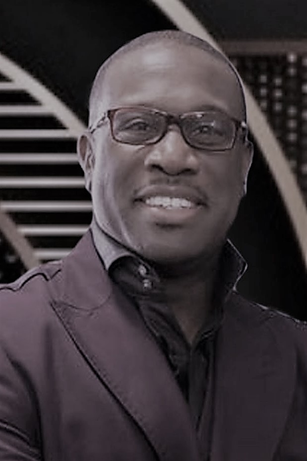 Pastor Chris Pryor