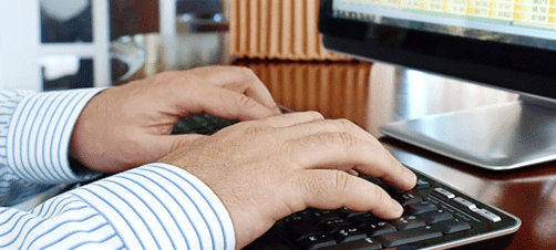 Employer managing UIA account online