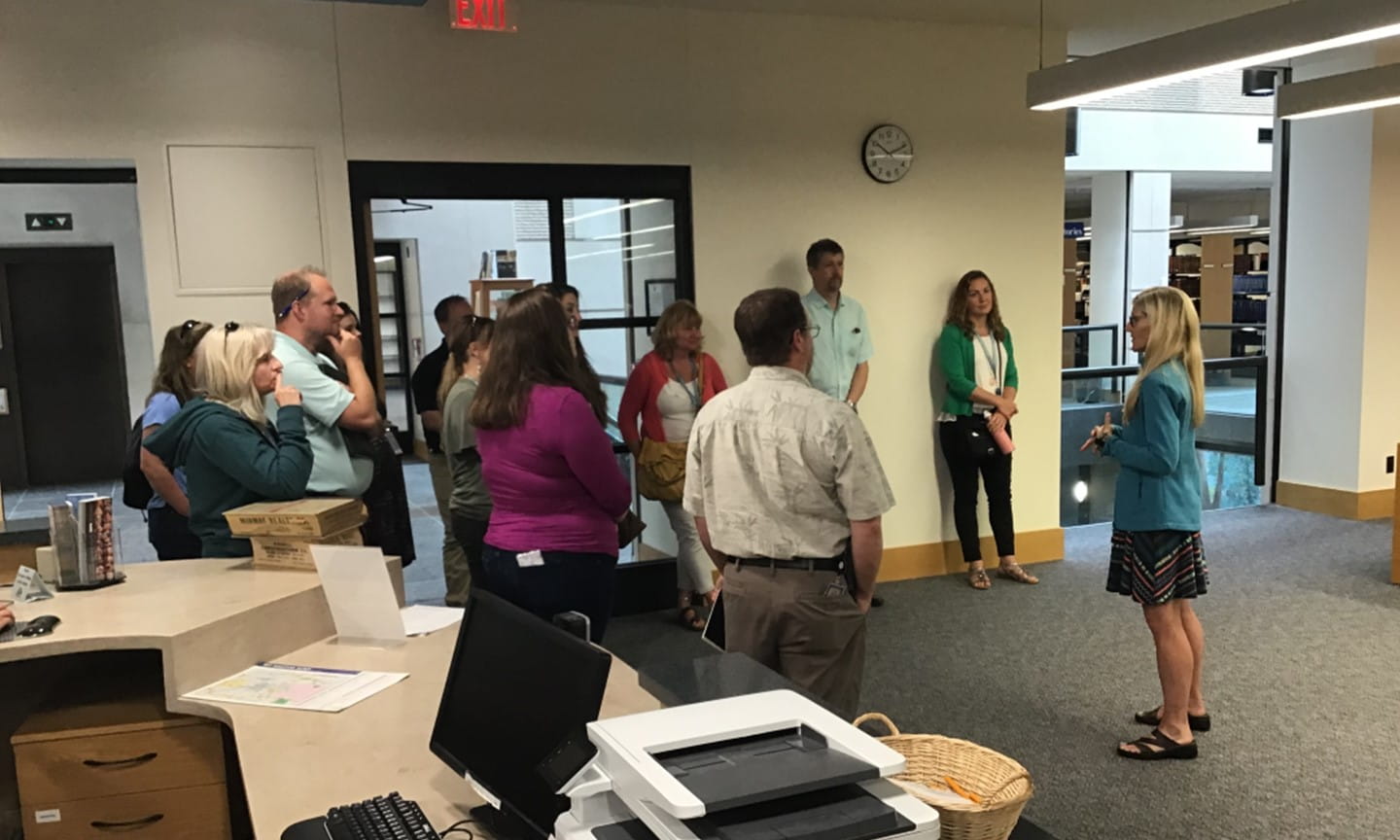 2022 LM Services for State Employees Hero Image Library Tour