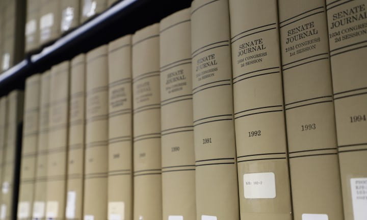 2022 LM For Public Government Information Hero Image Senate Journals