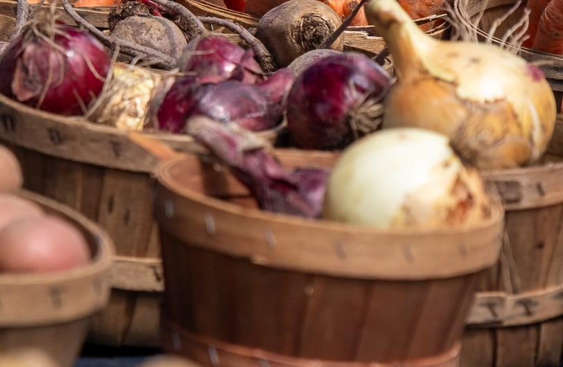 Onions at a farmers market.