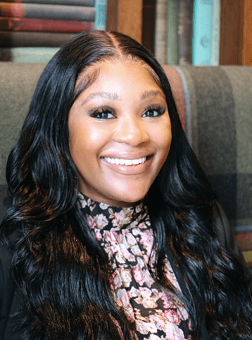Headshot of Tapiwa Kahari, LMSW ESP Counselor, Lansing Headshot