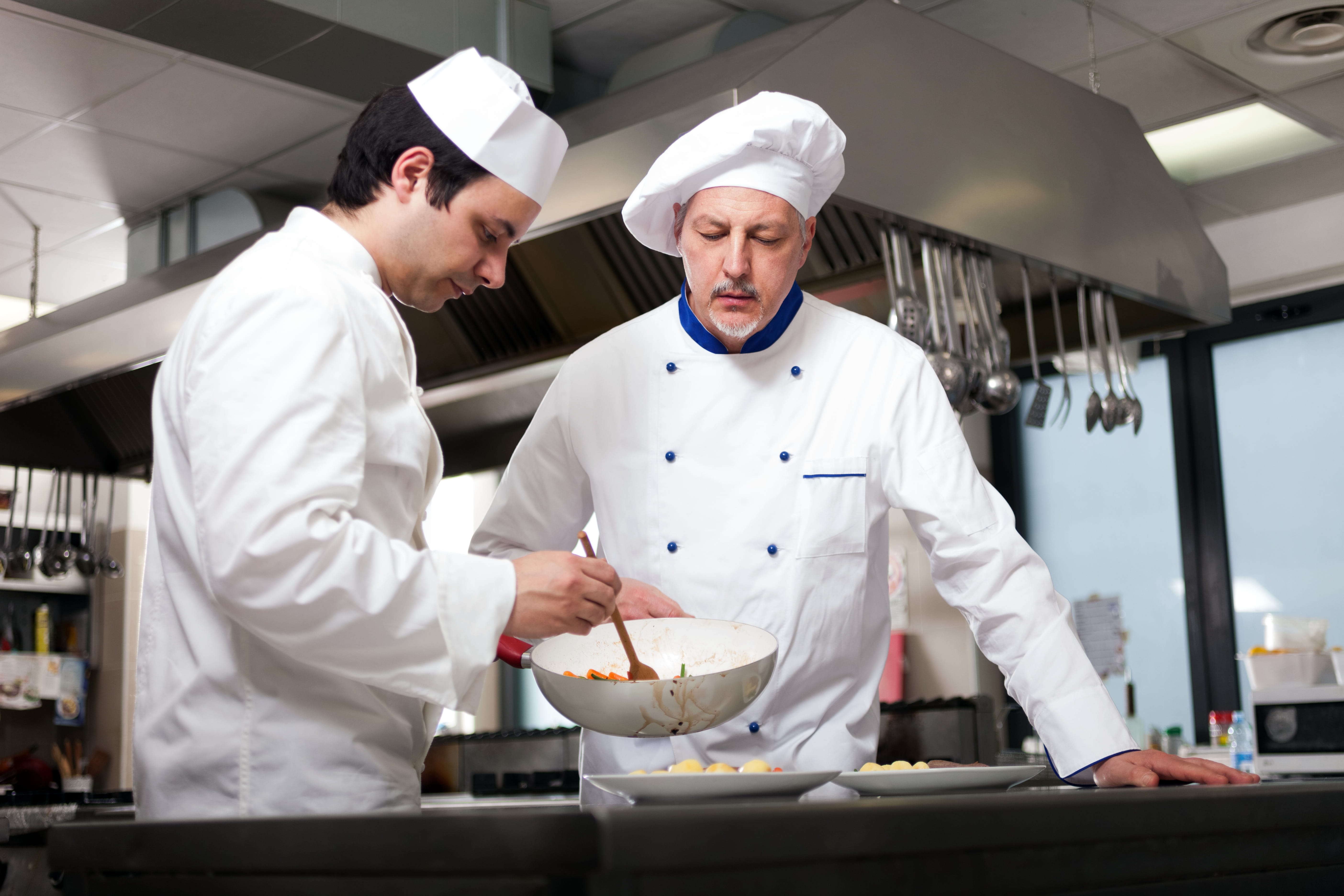 chef working with student