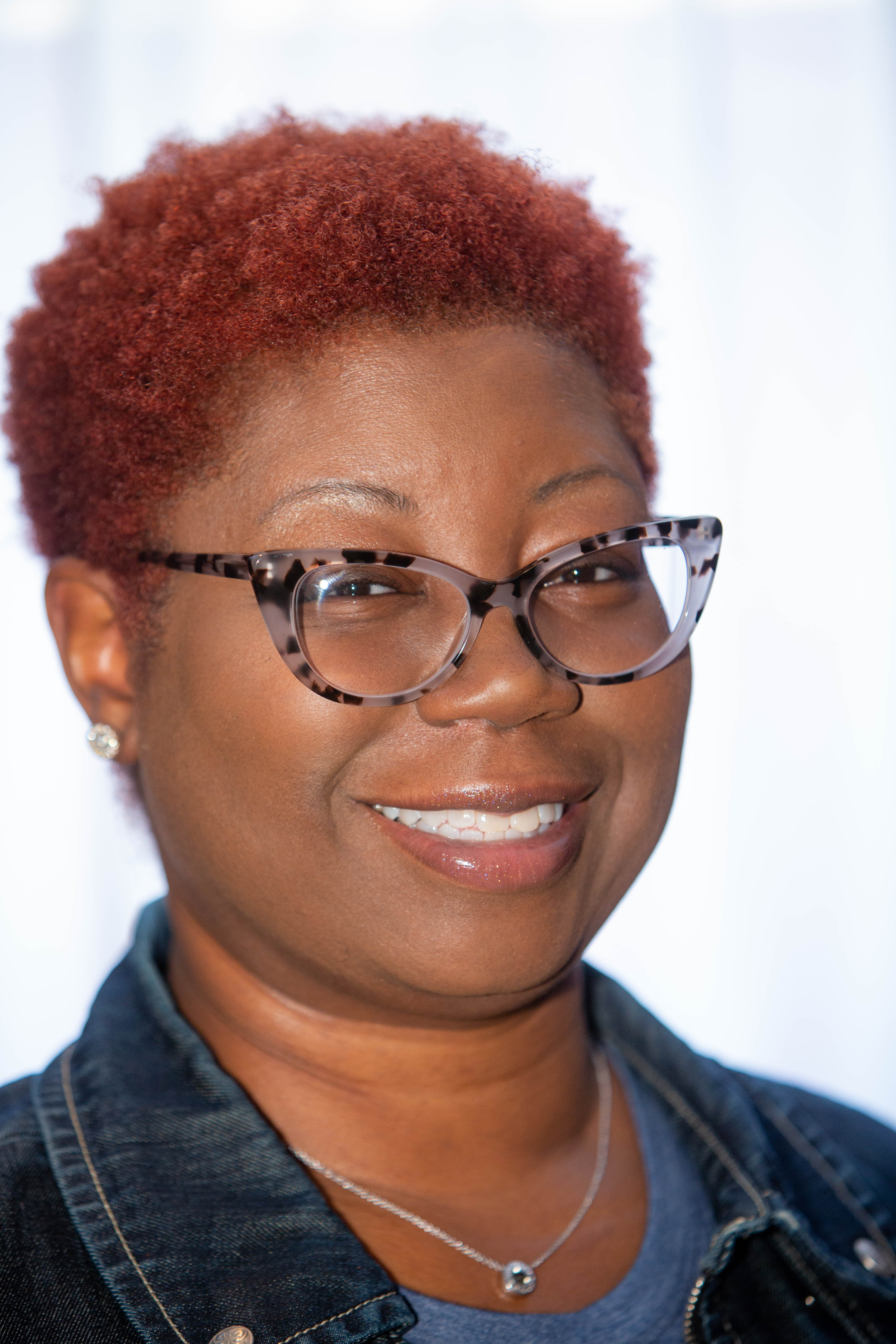Photo of 2021-22 Region 4 Teacher of the Year Cheldora Haynes