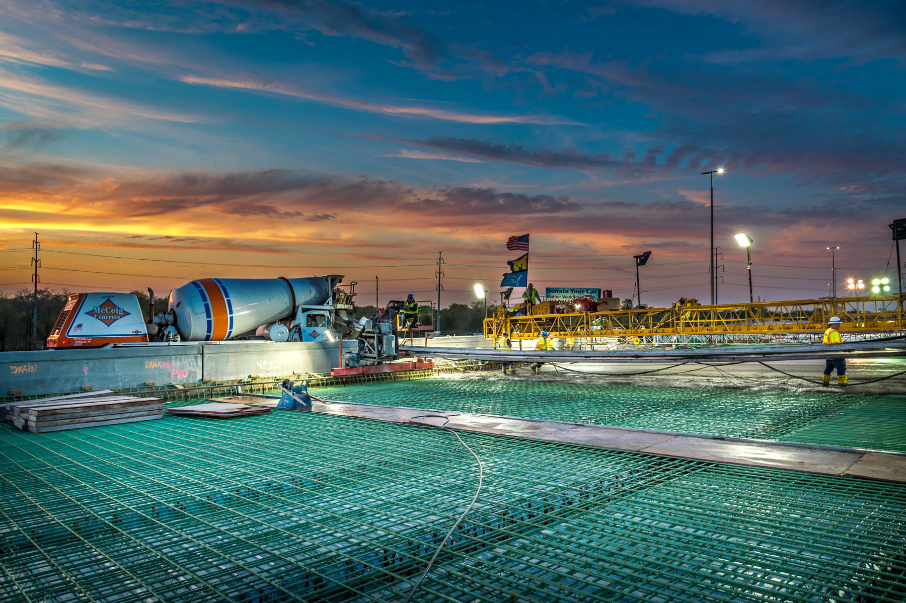 Crews from pouring concrete on the I-75 Rouge River project.