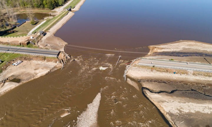 M-30 at Edenville dam failure