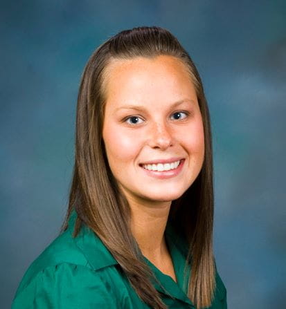 staff photo of Melissa Longworth