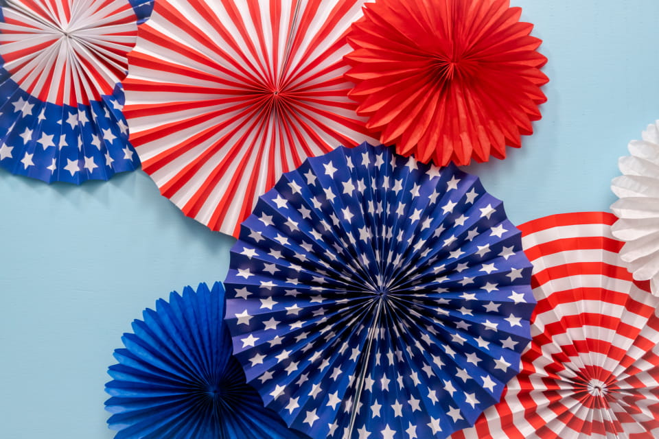 Election themed round decorations