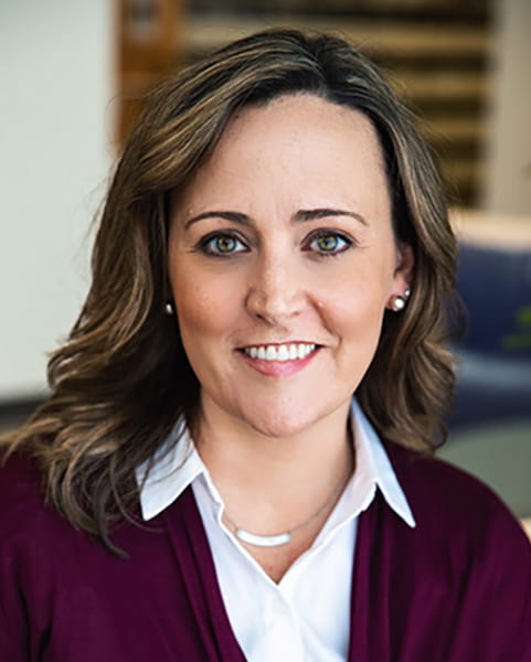 Cara Lougheed Photo