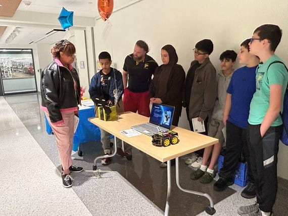 Students engaged in a 21st Century Community Learning Centers event with NASA.