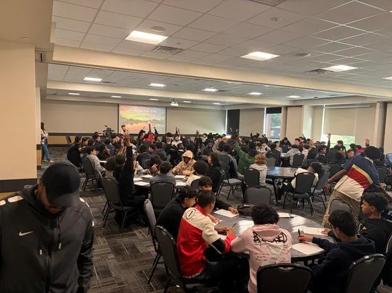 Students attend the PathwayU engagement session to connect their interests, values and strengths with potential majors and career paths.