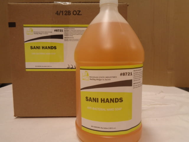 8721 Sani Hands