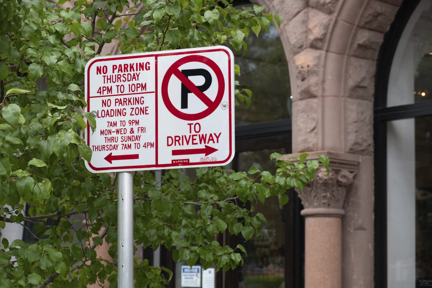 no-parking-signs-panel