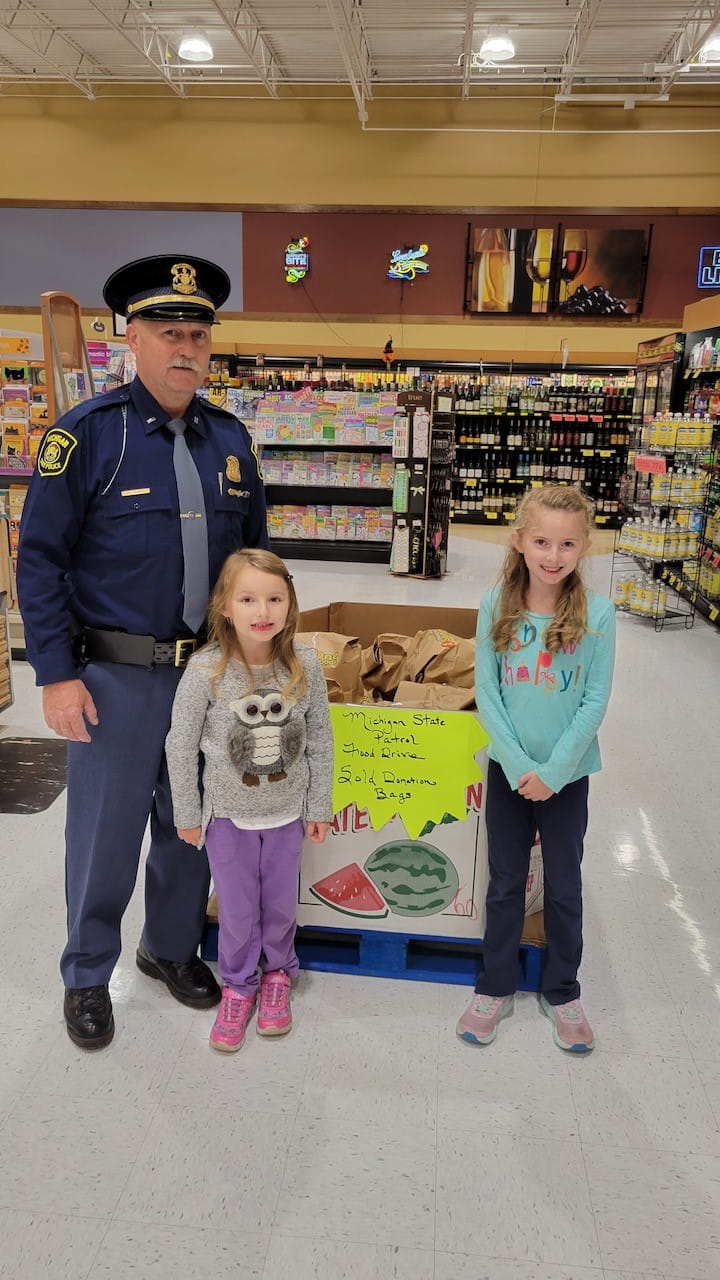 Photo of F/Lt. Don Horn and two children
