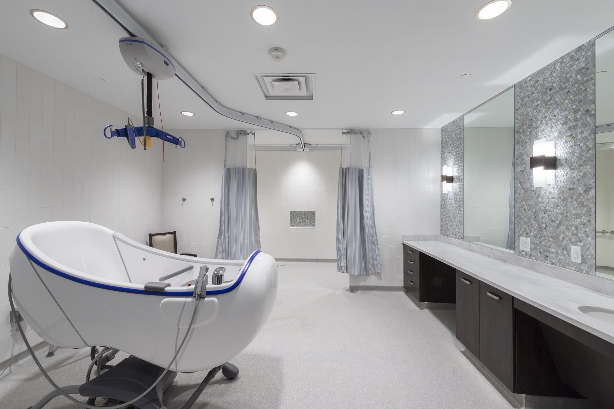 MVHCT Bath