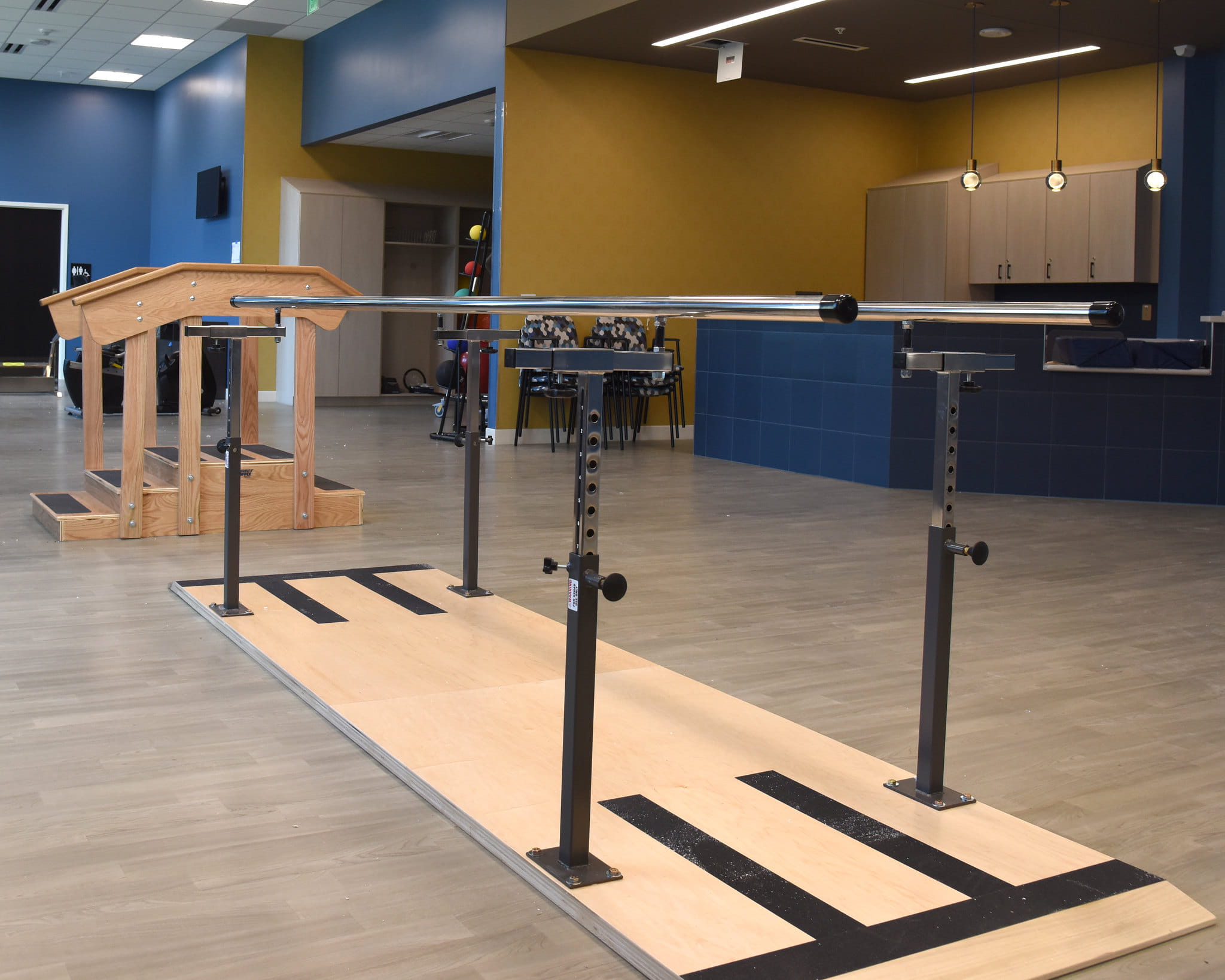 MVHGR Therapy Room Bars