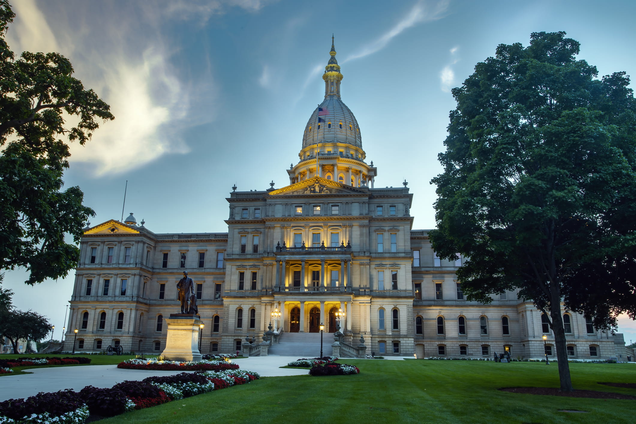 Front of Michigan Capitol at dawn.