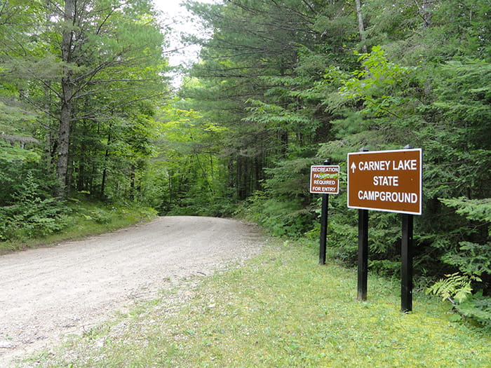 CarneyLakeEntrance