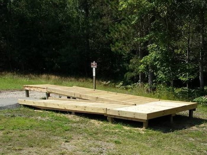 HeadquartersLake Eq Accessible Mounting Block