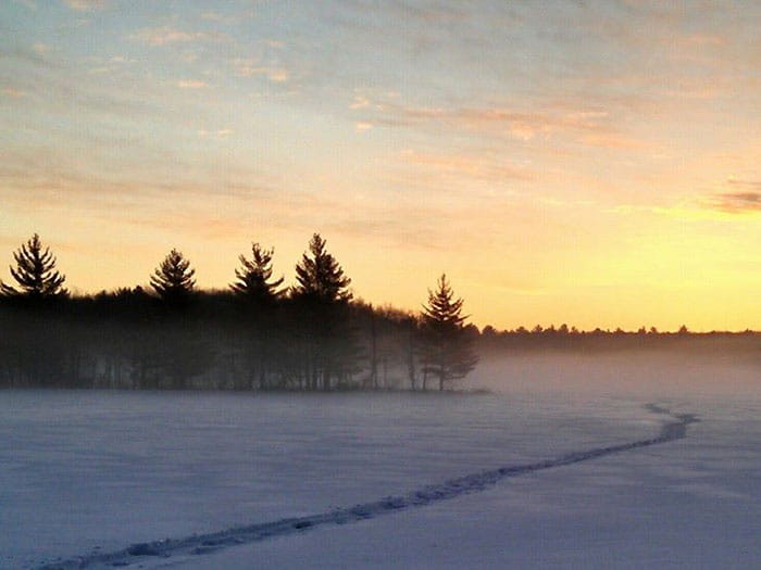 Tippy Dam sunrise snow