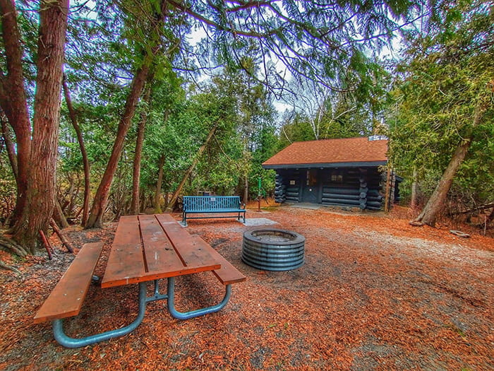 Sturgeon Bay Cabin