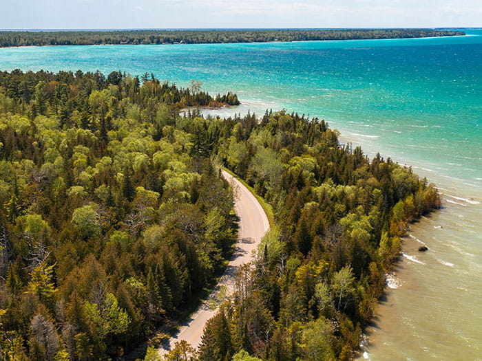 Wilderness lakeshore drive