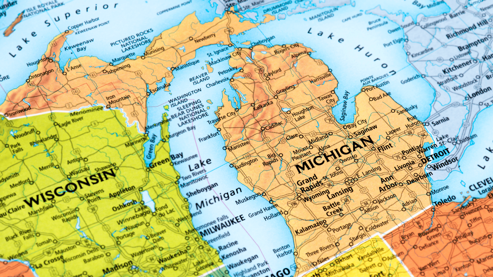 Aerial map of Michigan showing the upper and lower peninsulas  well as the great lakes. 