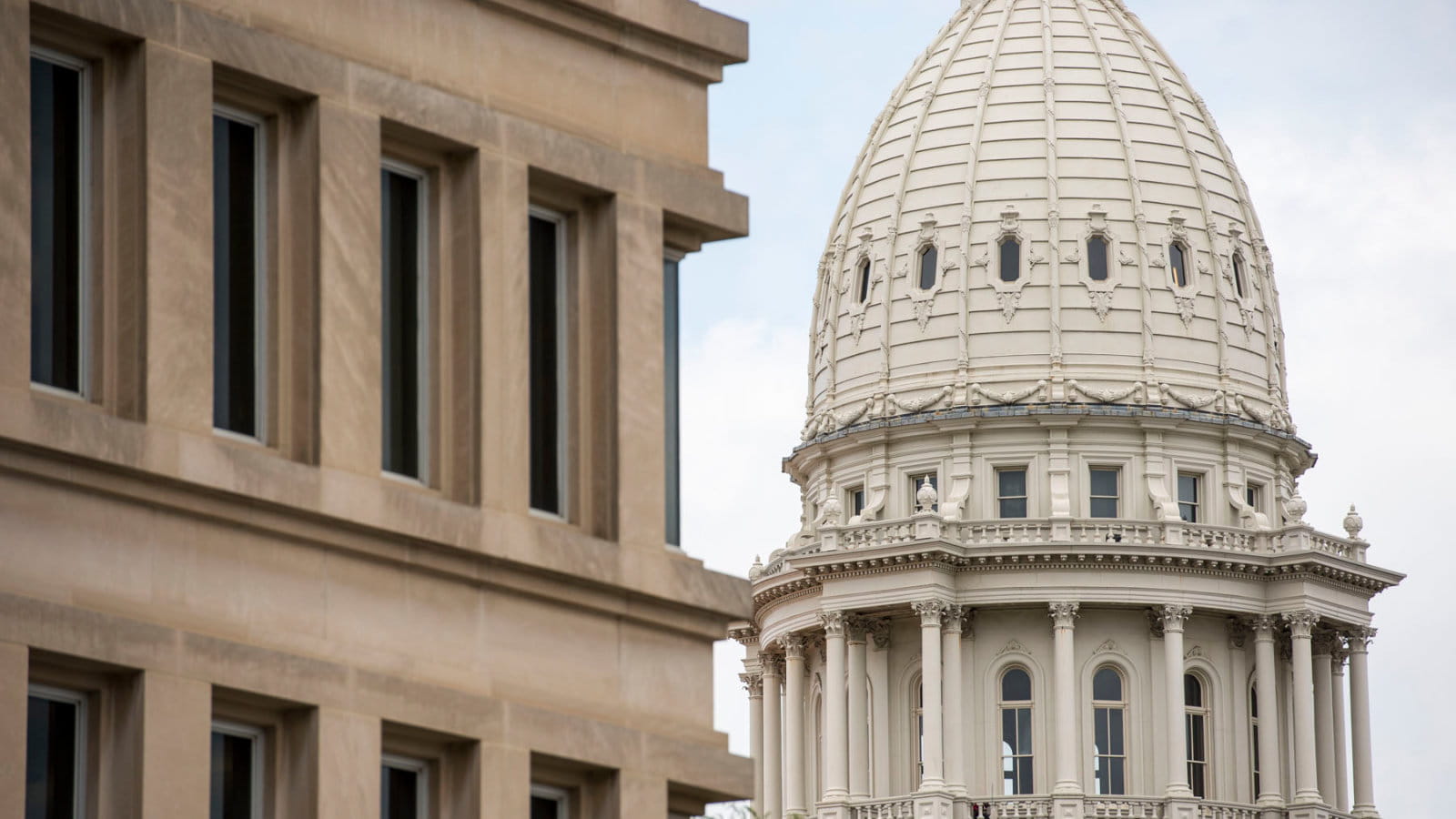 Photo of the Michigan State Capitol Dome.