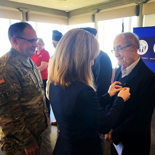 SOS salutes veterans
