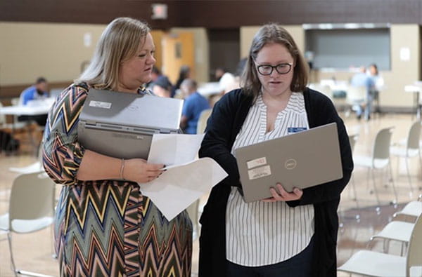 MDOS Staff provide support to clinic attendees