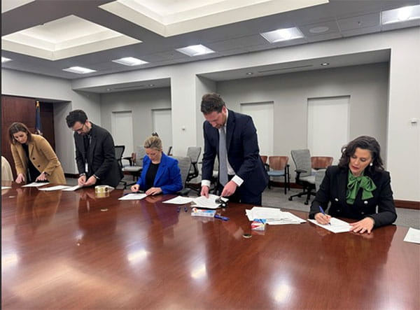 Sec. Benson and Gov. Whitmer and staff