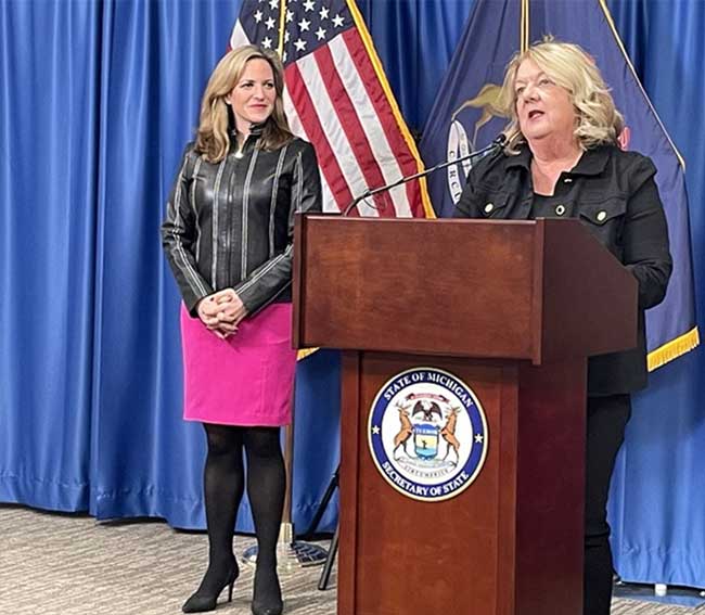 Clerk Mary Clark and Secretary of State Benson