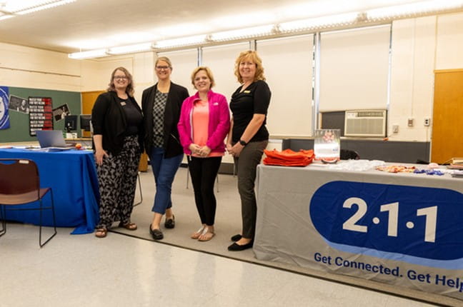 4 of the R2R Adrian Clinic Volunteers