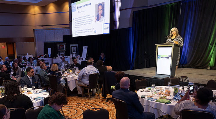 State Treasurer Rachael Eubanks provides remarks to guests at the Fostering Futures Fundraiser Dinner in Kalamazoo