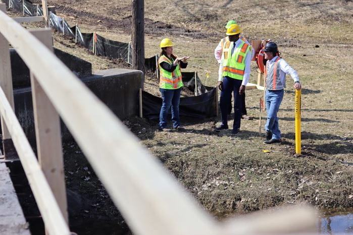 Lt Governor at Macomb Bridge